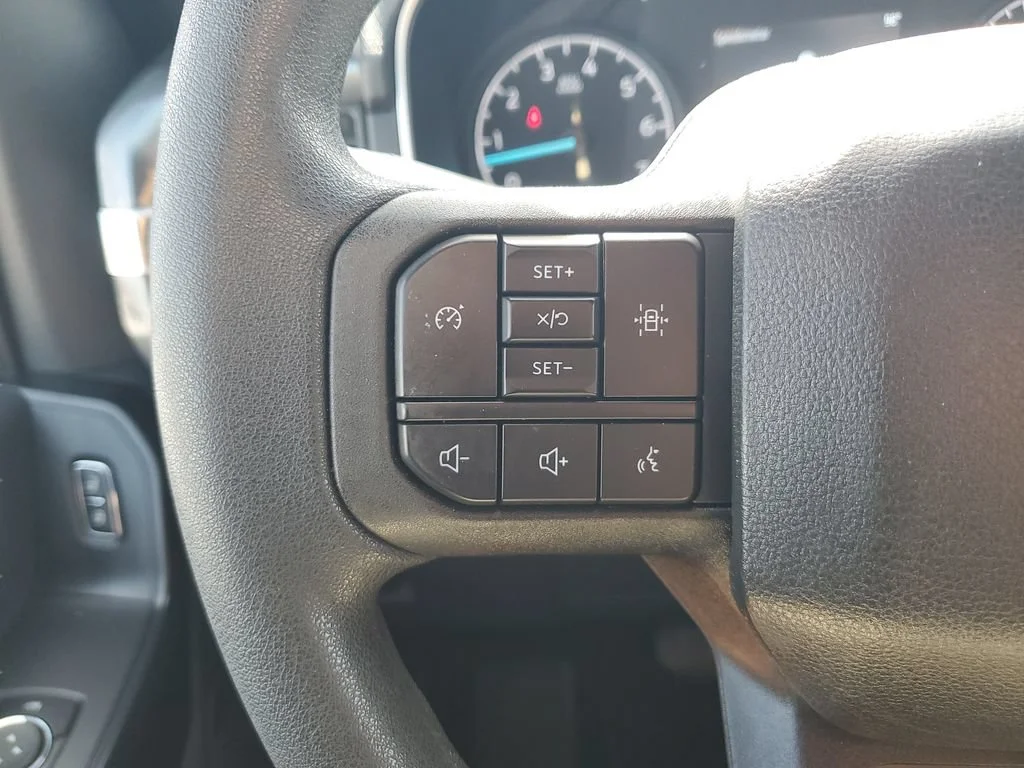 Used 2022 Silver Ford XL image 20