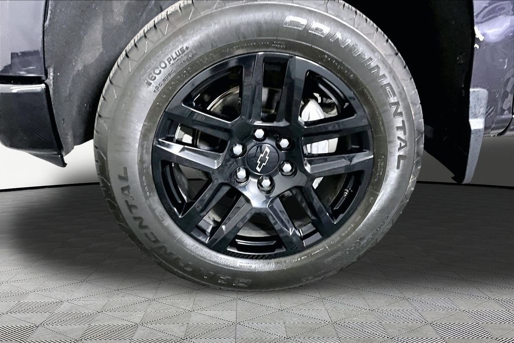 Used 2022 Gray Chevrolet LT Trail Boss image 29