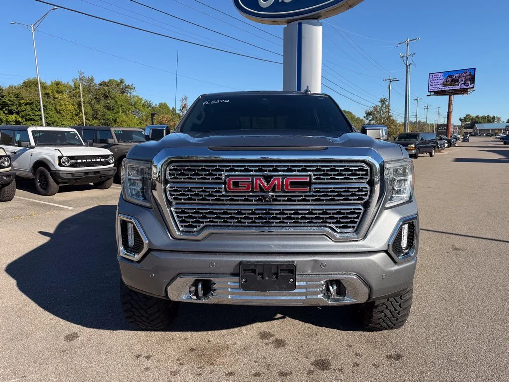 Used 2020 Gray GMC Denali image 2