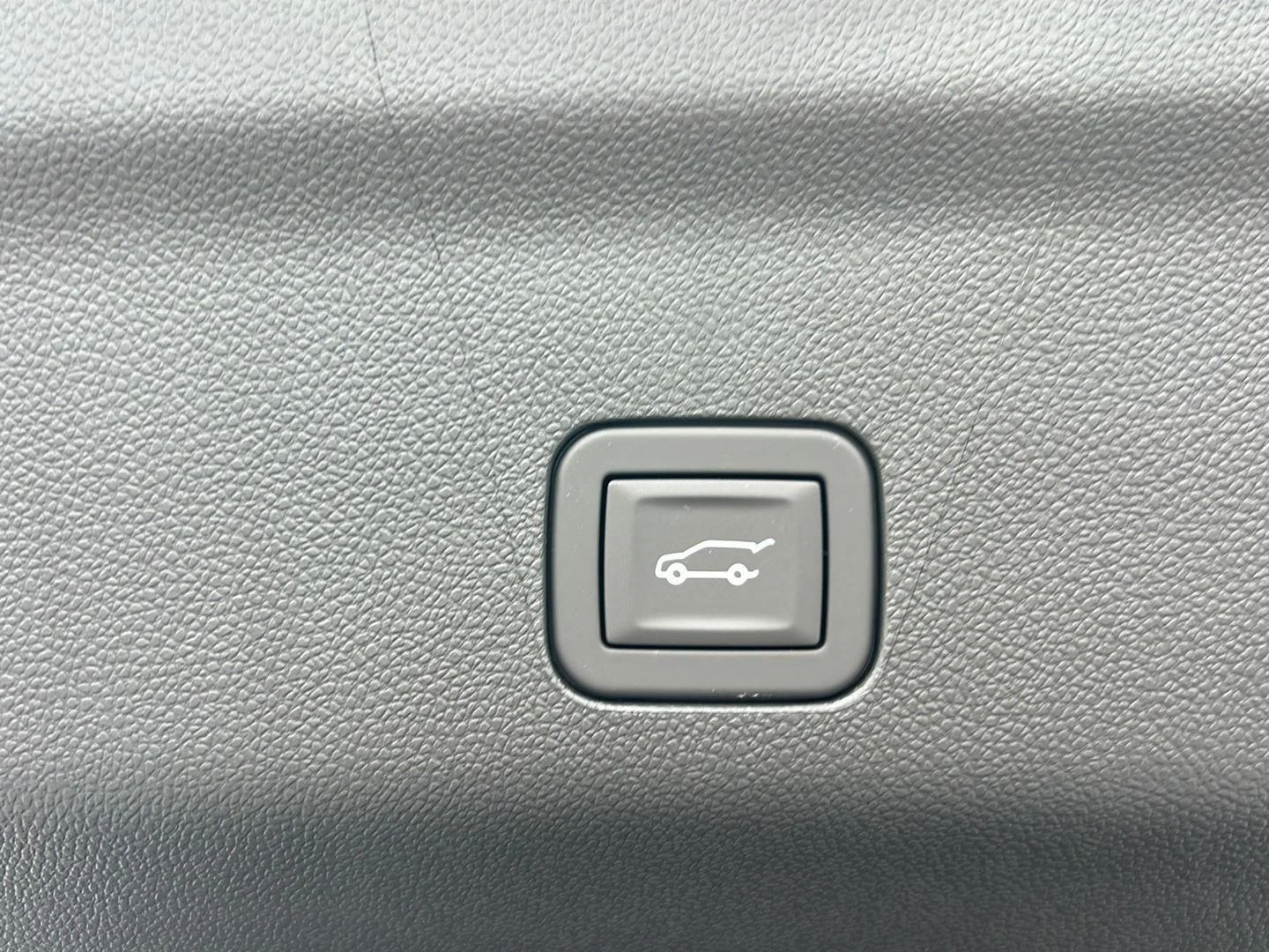 2026 Chevrolet Tahoe High Country - Photo 43