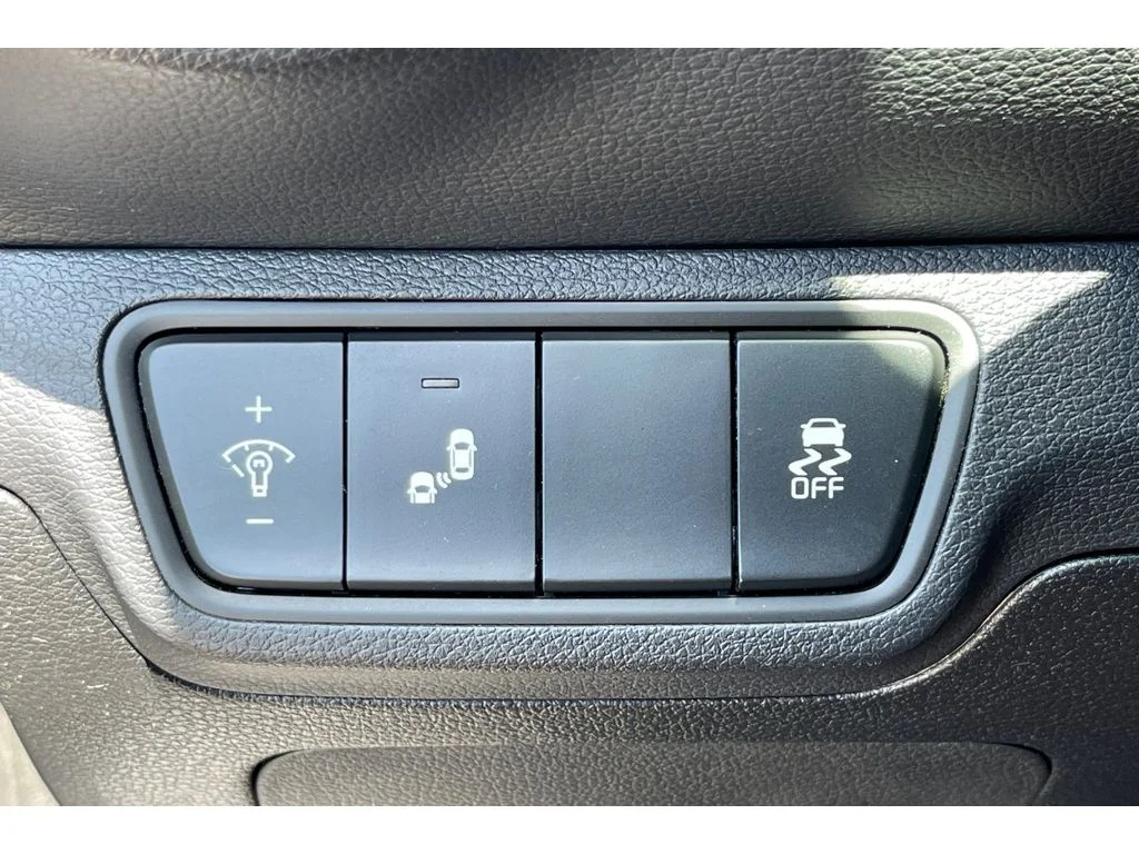 Used 2022 Gravity Gray Kia GT image 39
