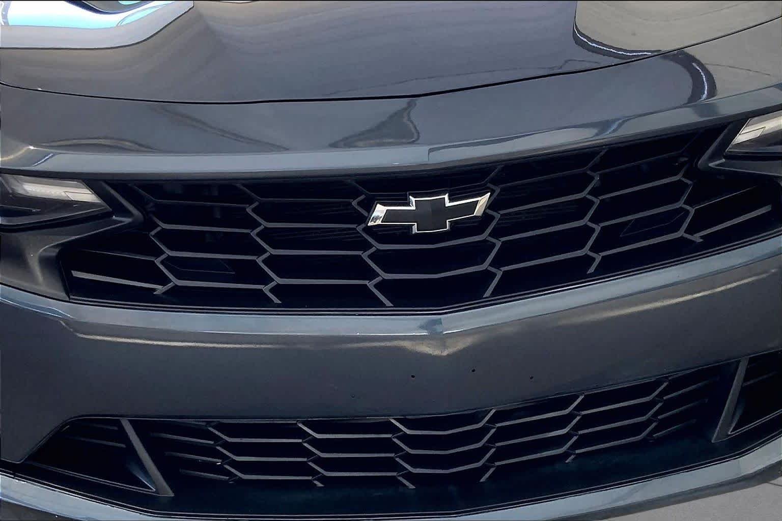 Used 2022 Shadow Gray Metallic Chevrolet 1LS image 27