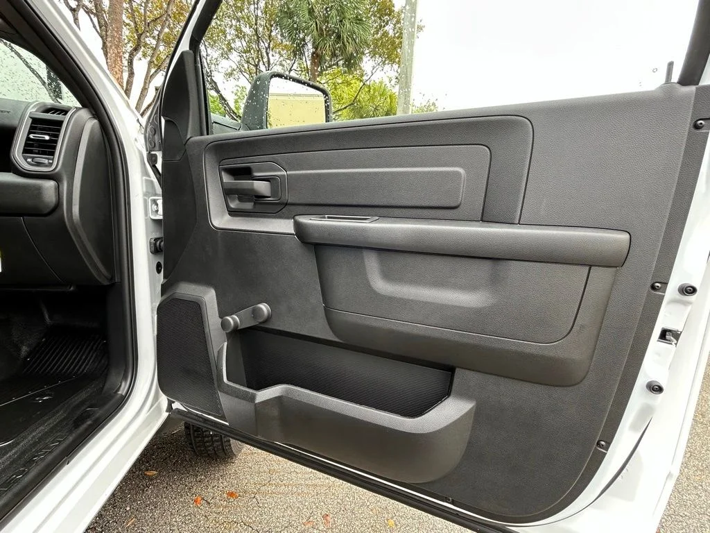 Used 2025 White Ram Tradesman image 28
