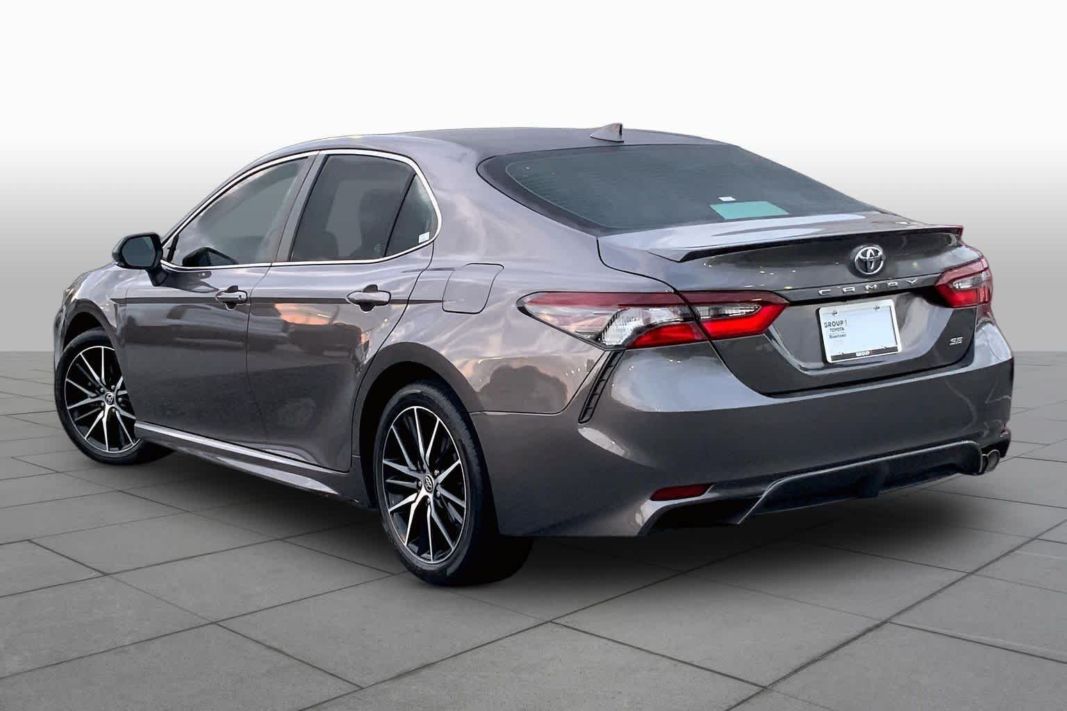 Used 2023 Predawn Gray Mica Toyota SE image 12