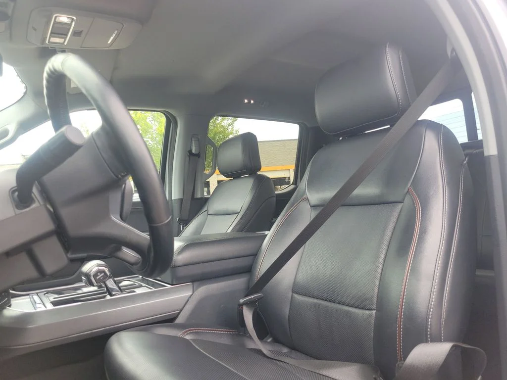 Used 2023 Silver Ford Lariat image 18