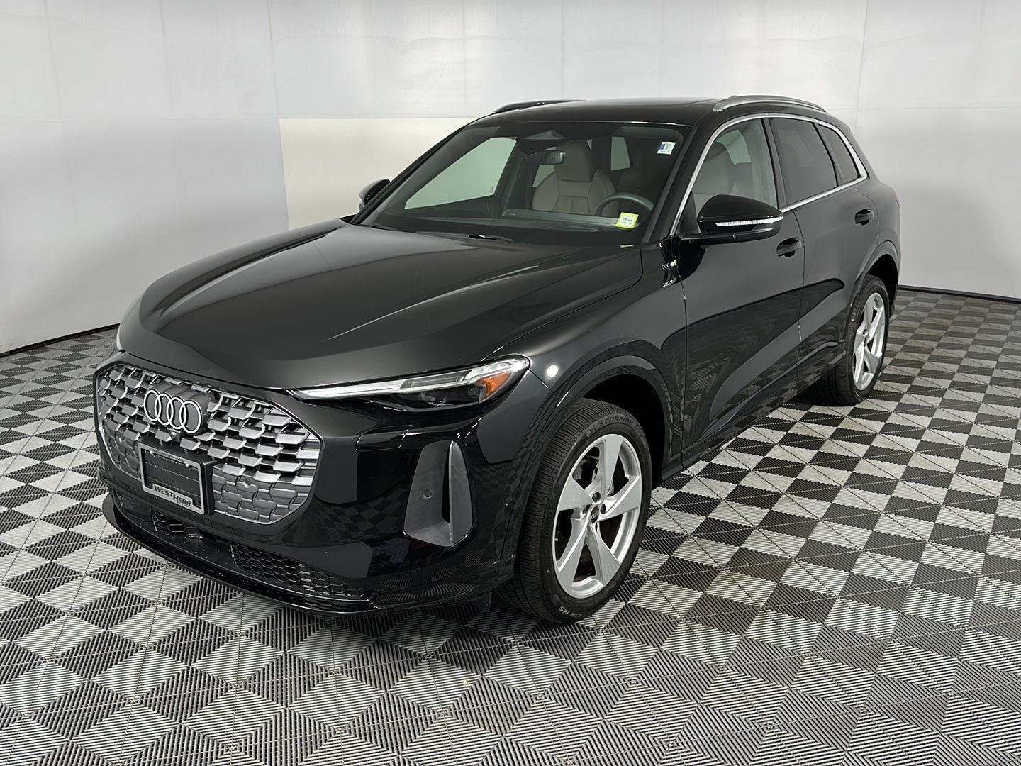 Used 2025 Mythos Black Metallic Audi Premium Plus image 14