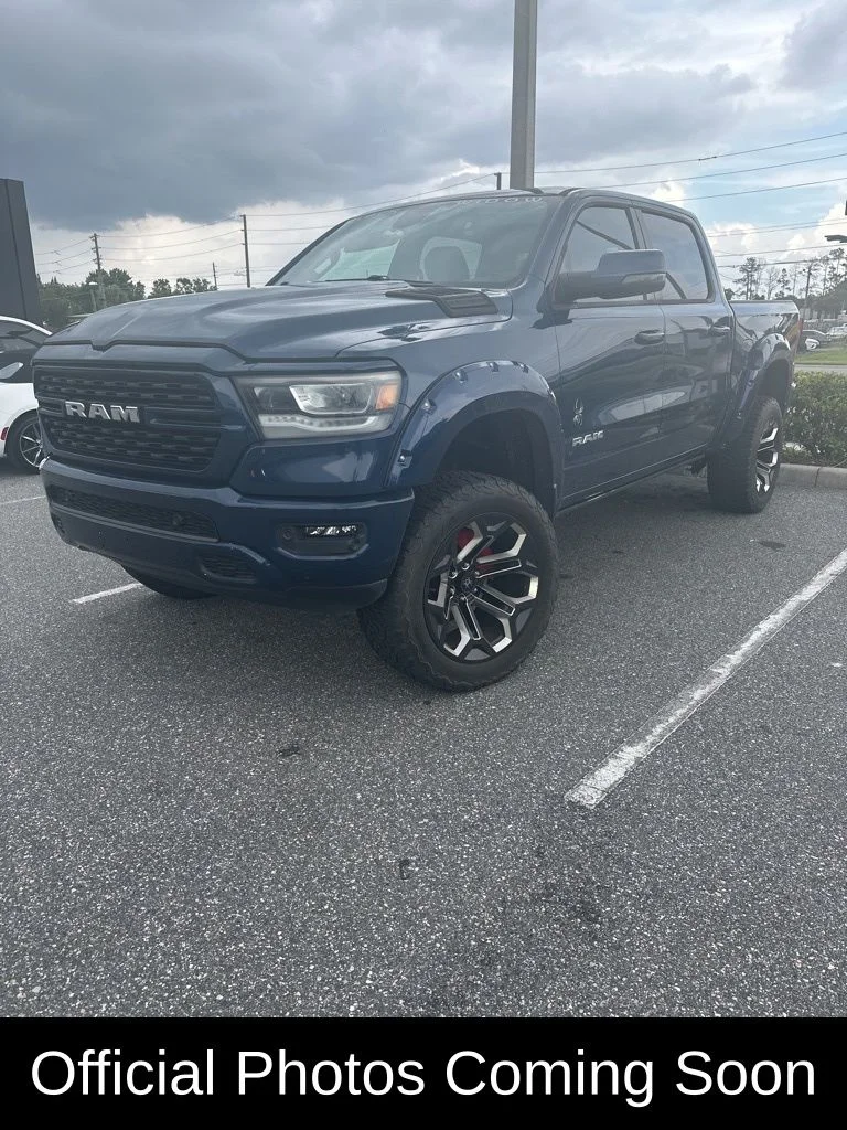 2023 RAM 1500 Big Horn/Lone Star 4x4 Crew Cab 5'7's photo