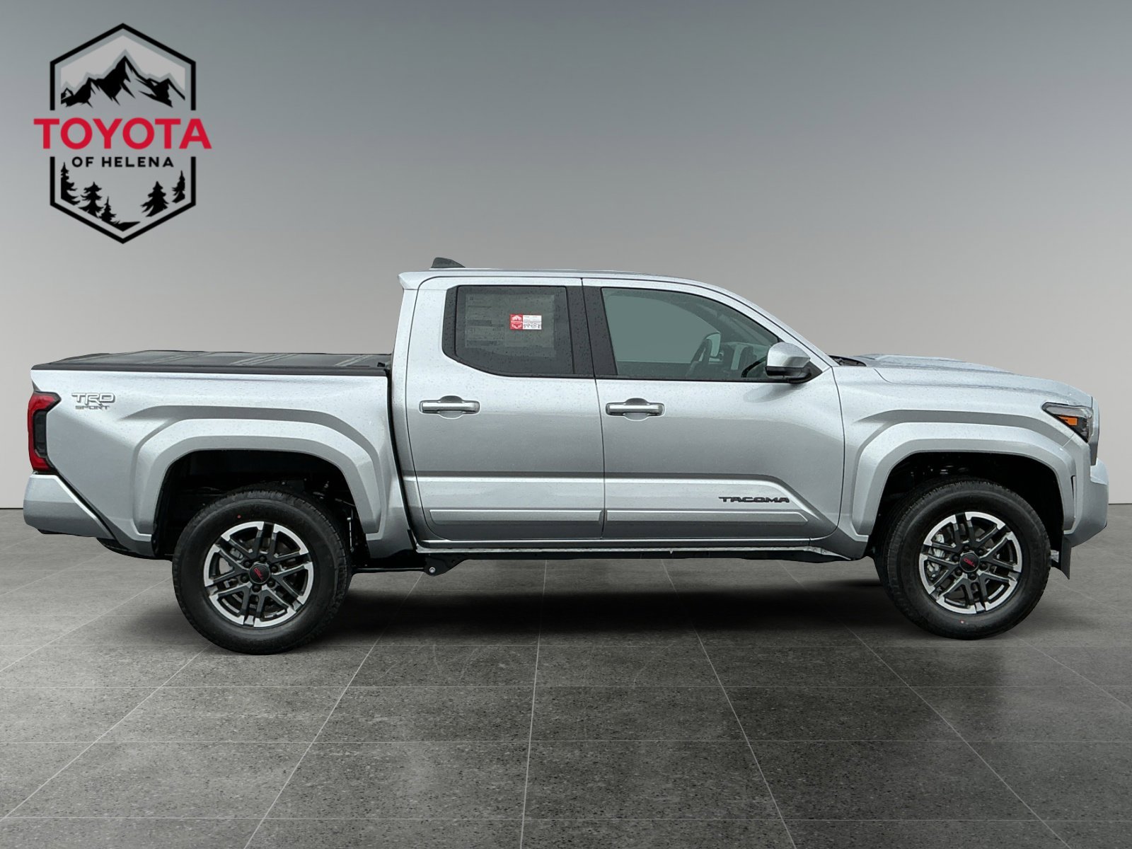 2026 Toyota Tacoma TRD Sport - Photo 6