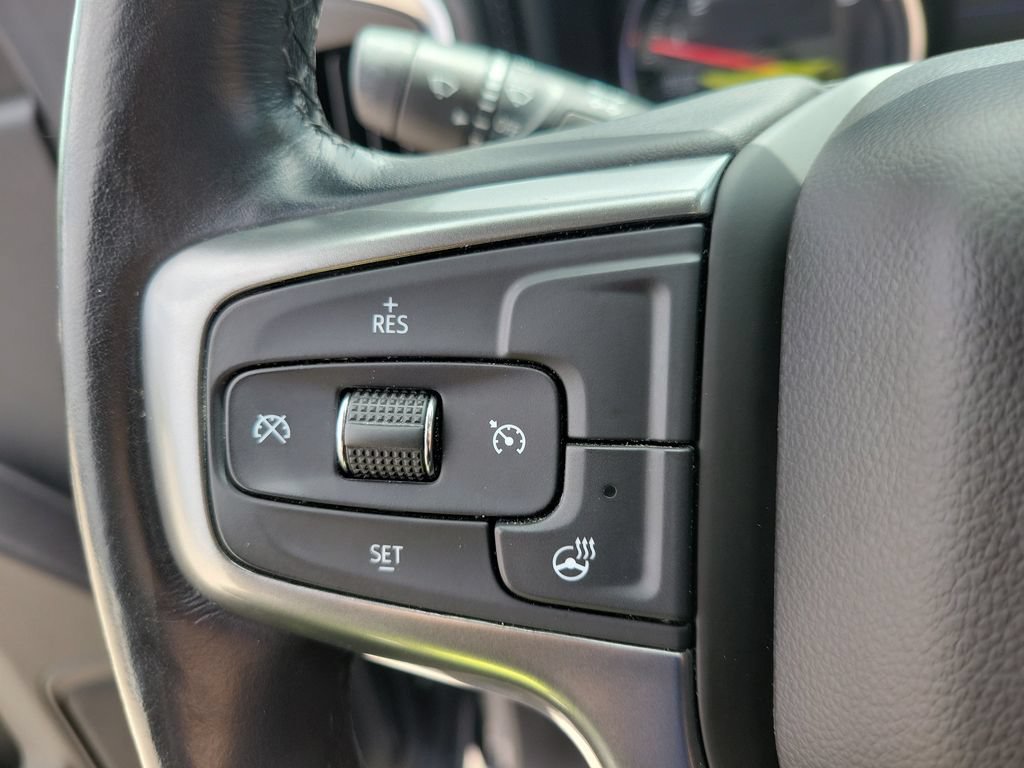 Used 2020 Shadow Gray Metallic Chevrolet LT image 23
