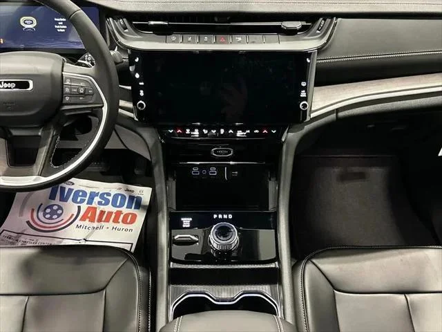 New 2026 Steel Blue Exterior Paint Jeep Limited image 28