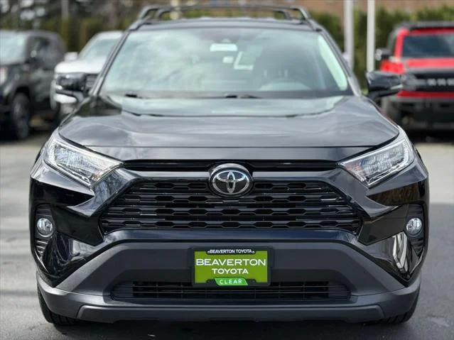 Certified Used 2020 MIDNIGHT BLACK METALLIC Toyota  image 8