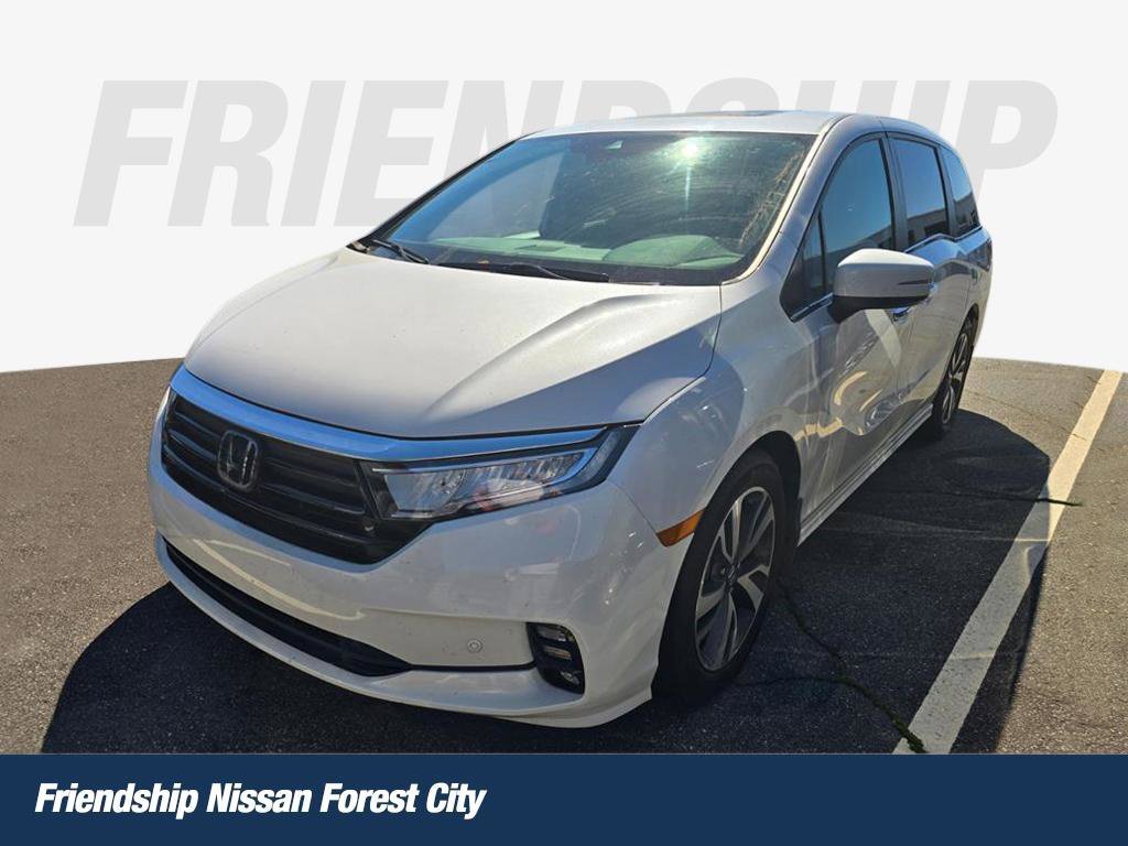 Used 2023  Honda Touring image 1