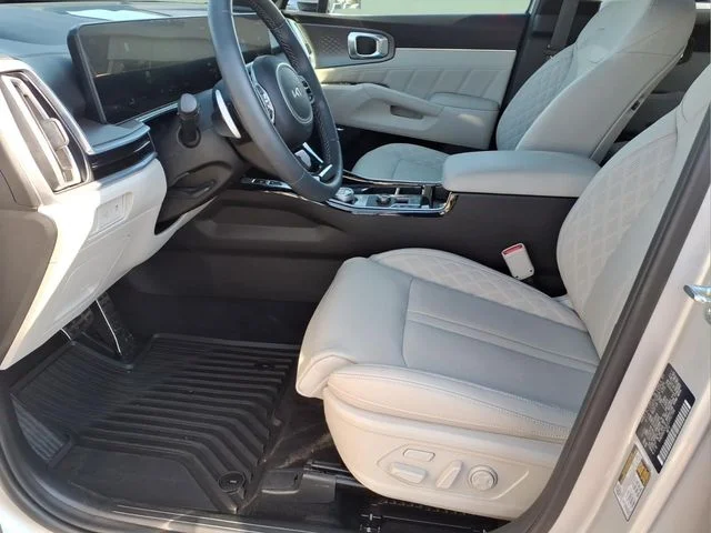 Used 2025 Silver Kia SX Prestige image 19