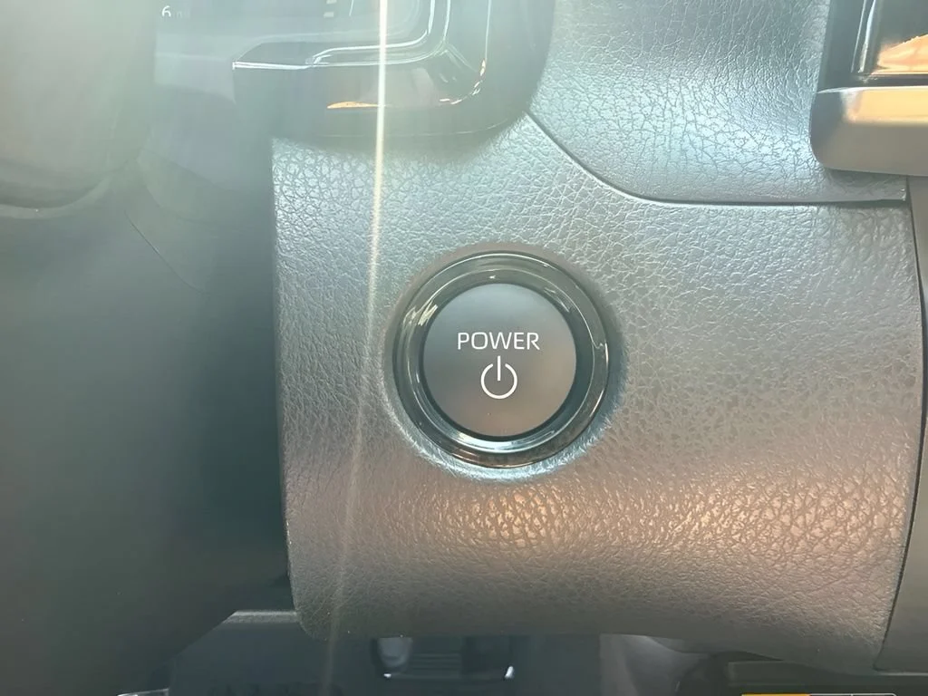 Used 2025 White Toyota LE image 24