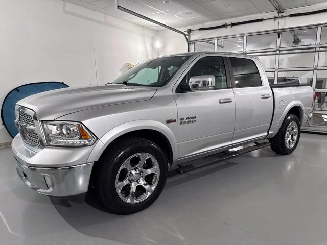 Used 2017 Silver Ram Laramie image 3