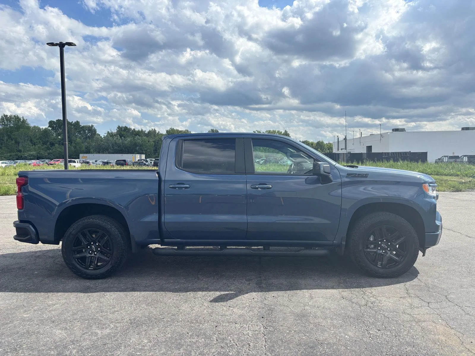 Used 2024 Lakeshore Blue Metallic Chevrolet RST image 8