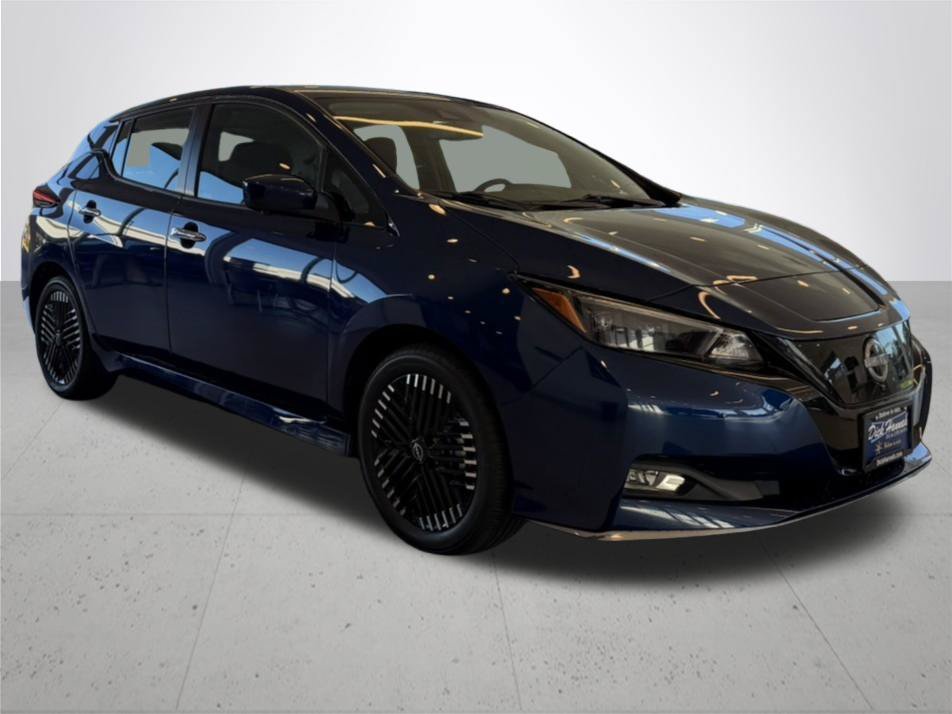 Used 2025 Deep Blue Pearl Nissan SV Plus image 5