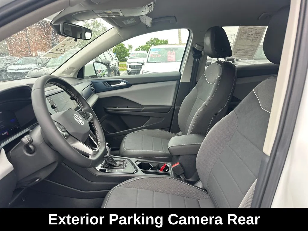 Used 2023 White Volkswagen 1.5T SE image 11