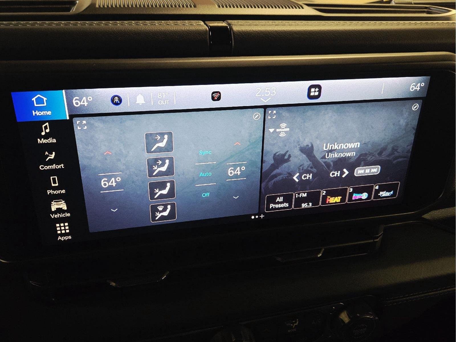Used 2026 Black Clearcoat Jeep Rubicon image 21