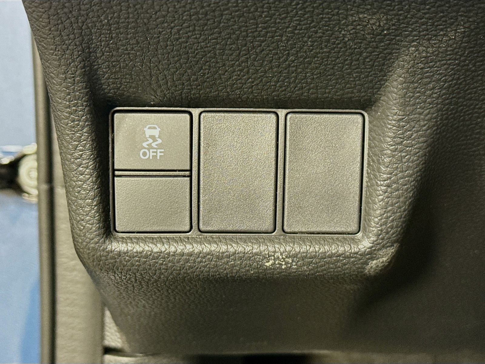 Certified Used 2026 Blue Lagoon Pearl Honda 2WD Sport Hybrid image 11