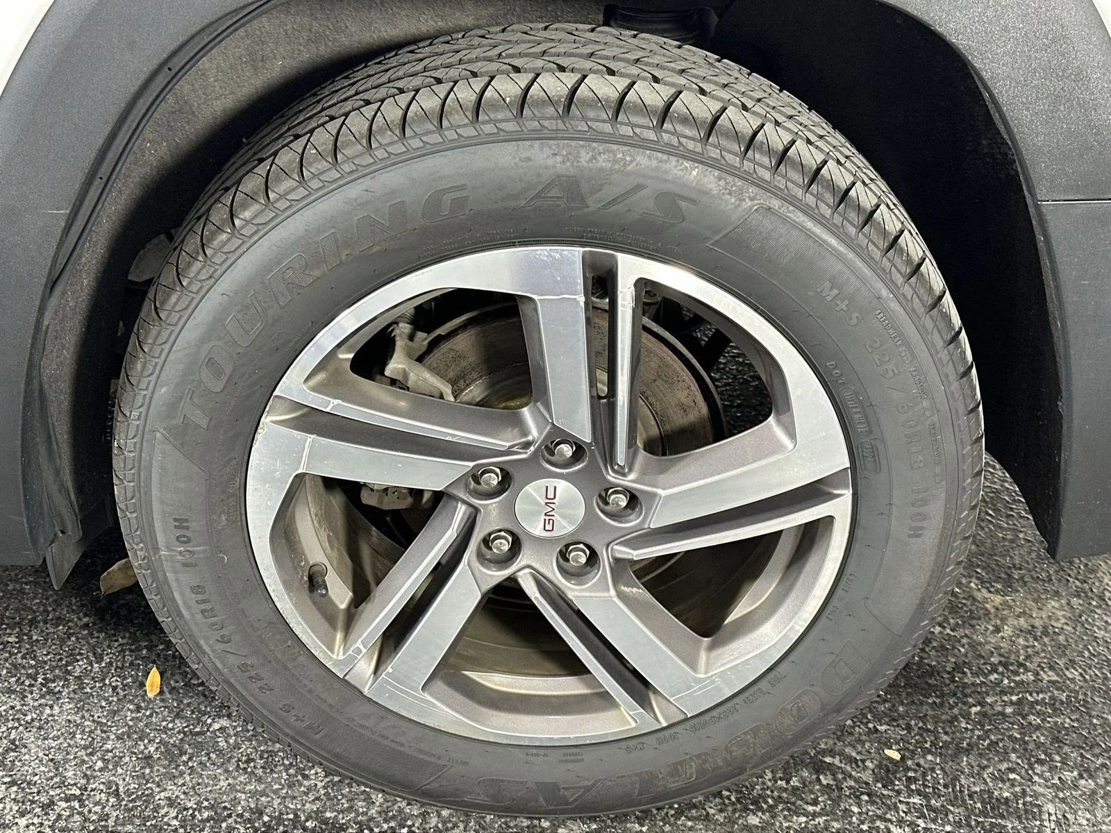 Used 2018 White GMC SLT image 10
