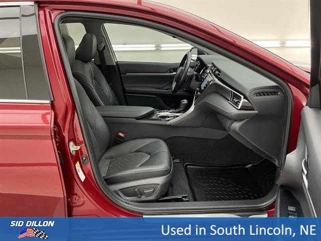 Used 2018 Ruby Flare Pearl Toyota XSE image 26