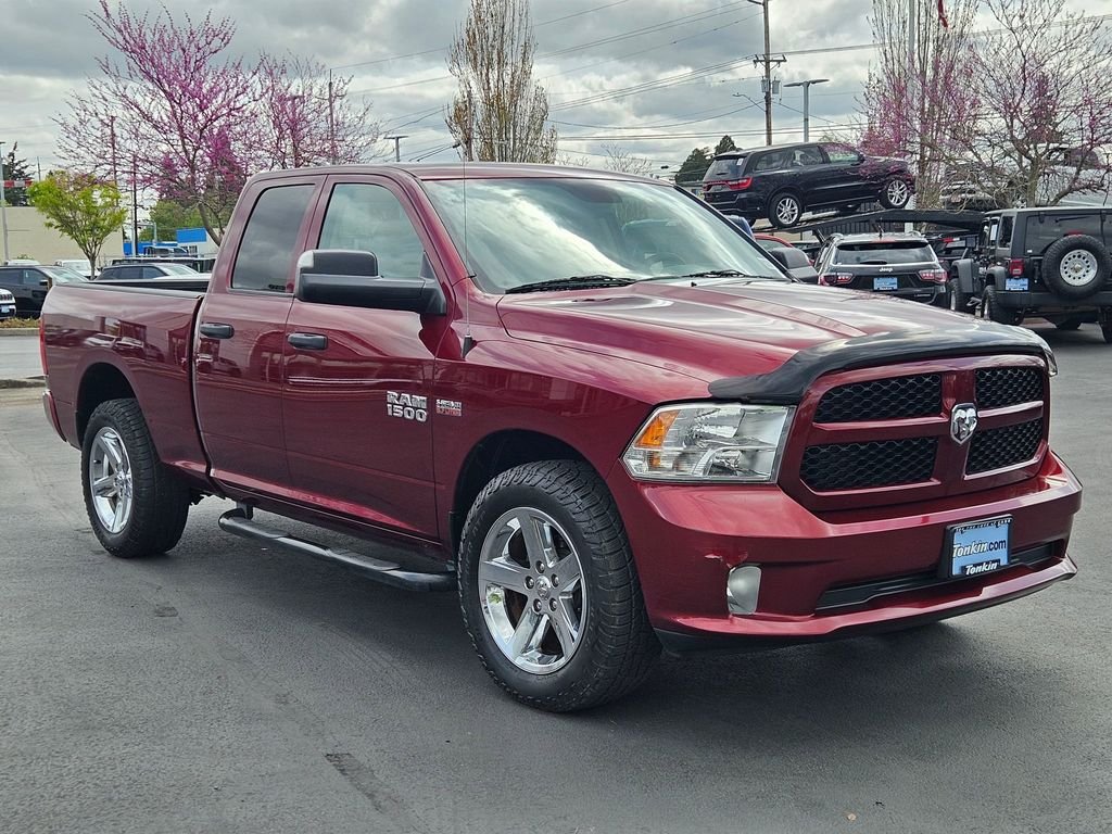 Used 2017 Delmonico Red Pearlcoat Ram Express image 8