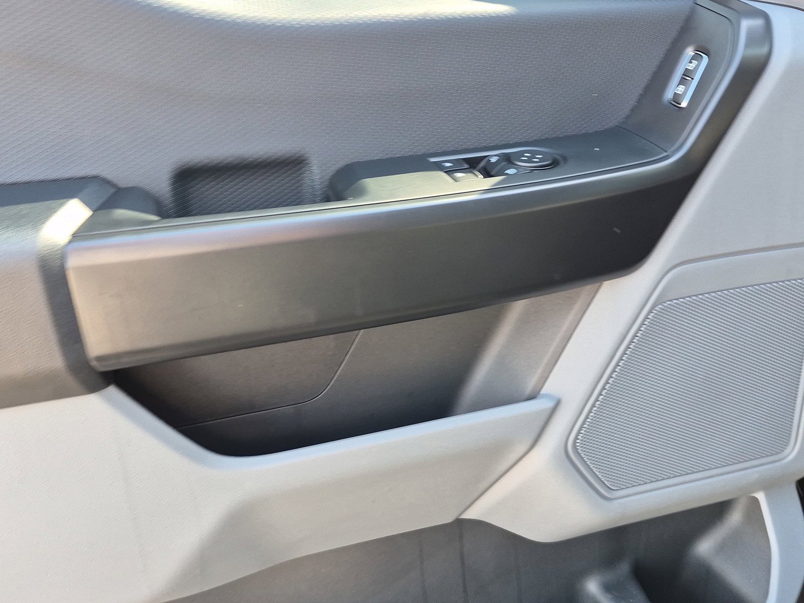New 2026 Agate Black Metallic Ford XL image 19