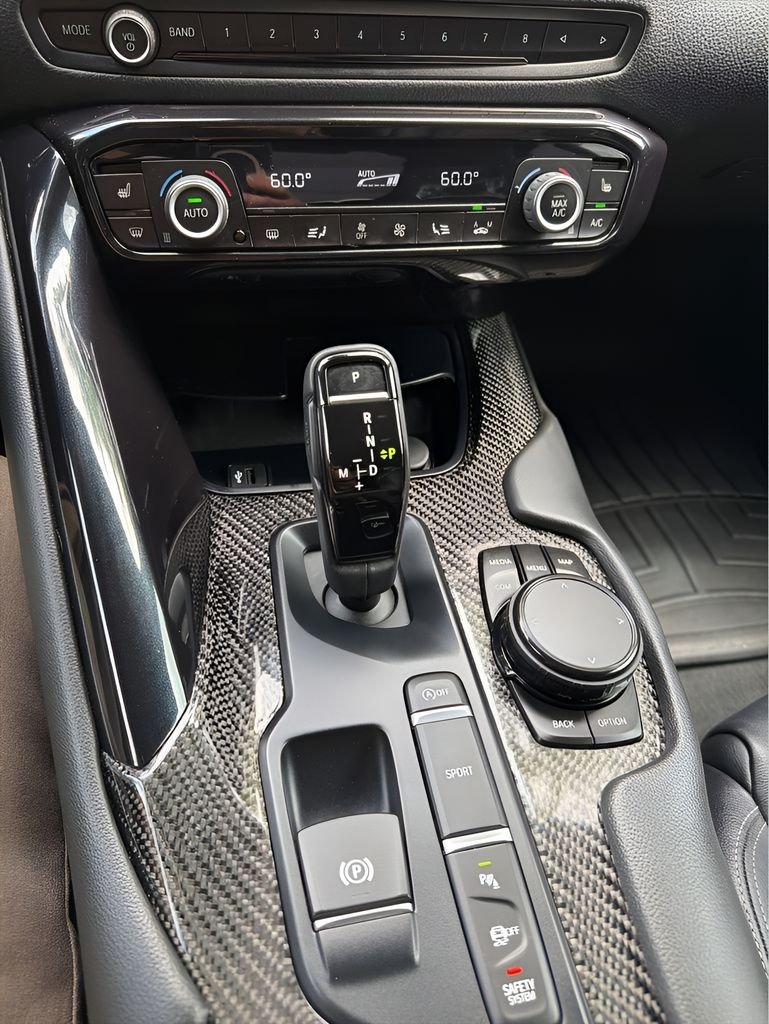 Used 2020  Toyota 3.0 image 7