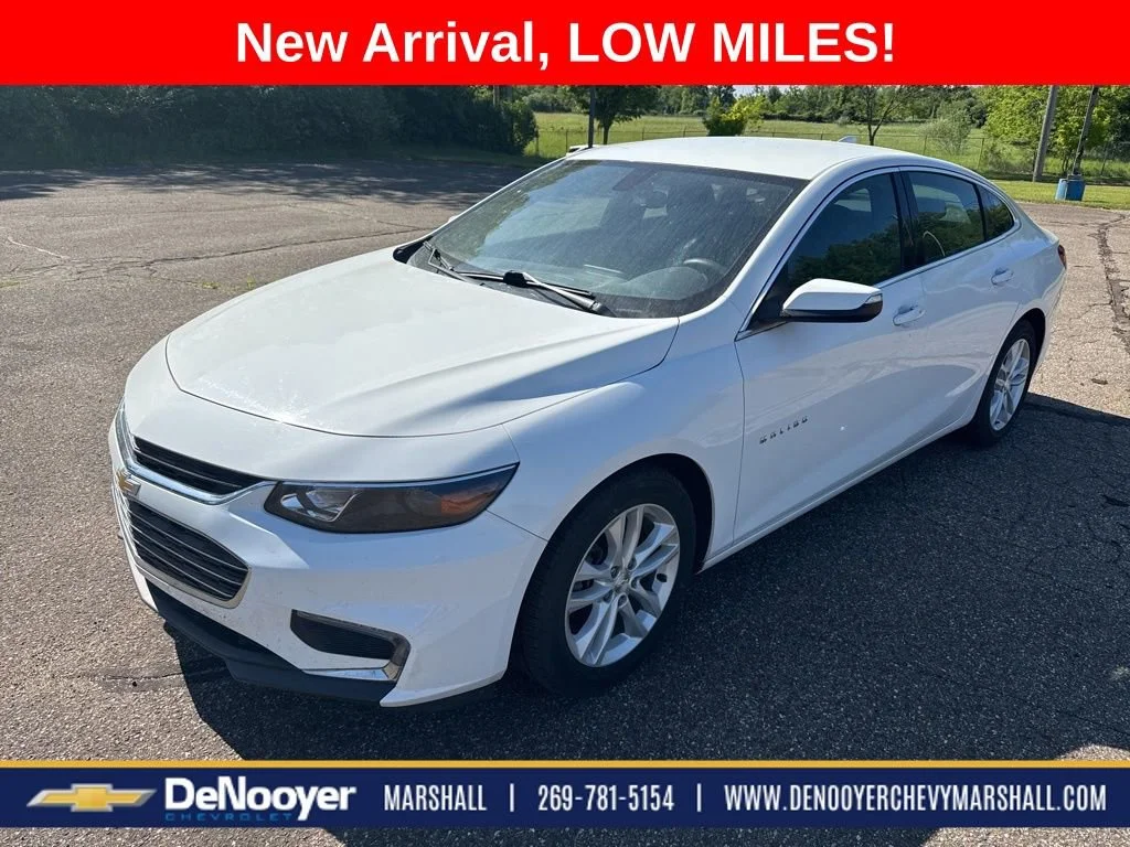 2017 Chevrolet Malibu 1LT's photo