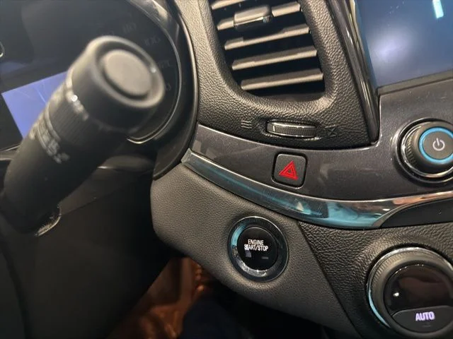 Used 2015 Red Chevrolet LTZ image 25