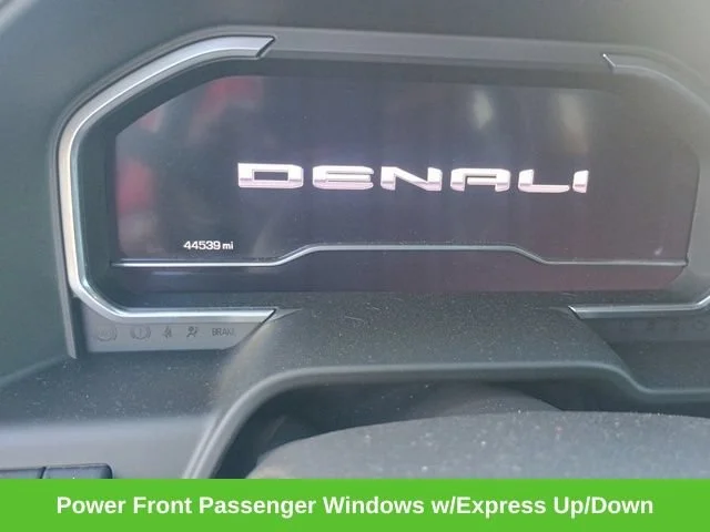 Used 2023 SUMMIT WHITE GMC Denali image 16