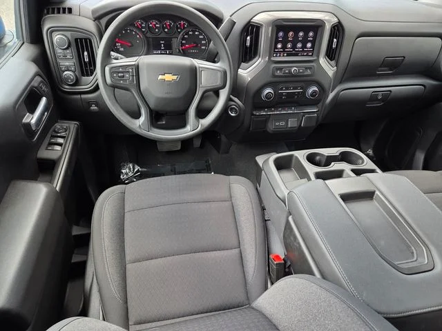2025 Chevrolet Silverado 1500 Custom - Photo 9