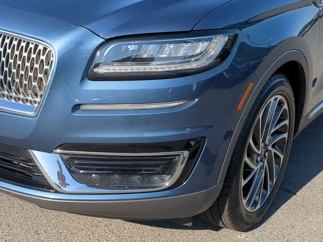 Used 2019 Blue Lincoln Reserve image 9