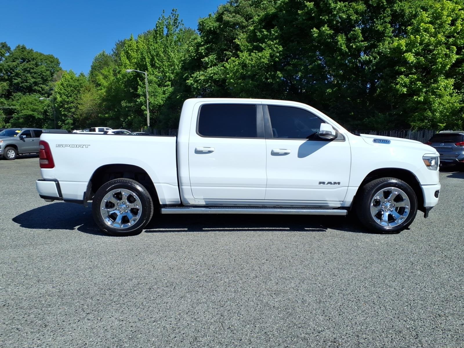 Certified Used 2022 White Ram Big Horn/Lone Star image 24