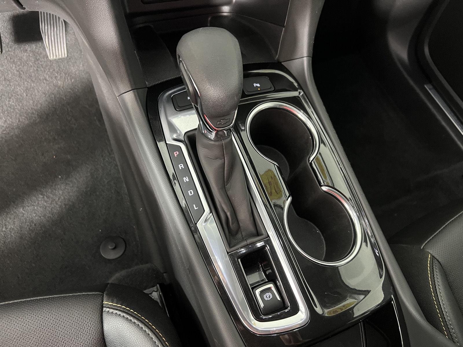 Used 2024 Lakeshore Blue Metallic Chevrolet Premier image 5