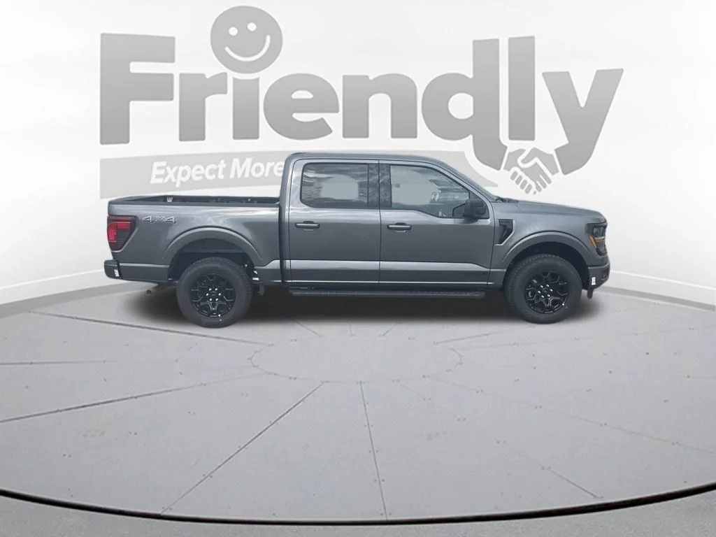 New 2026 Carbonized Gray Metallic Ford XLT image 4