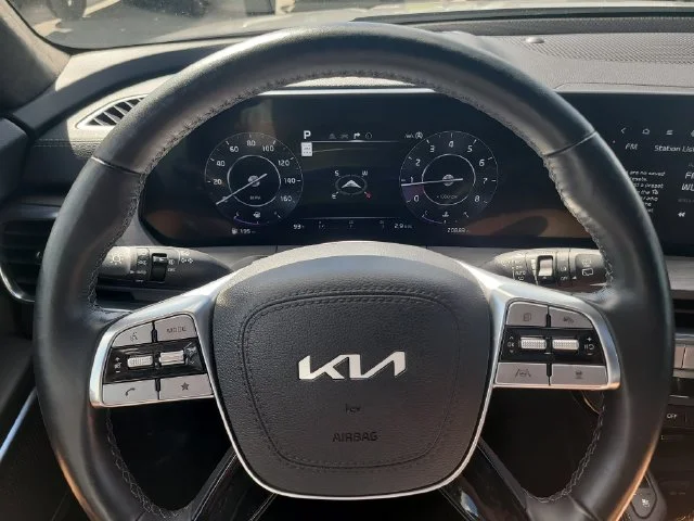 Certified Used 2024 Gray Kia SX-Prestige X-Line image 33