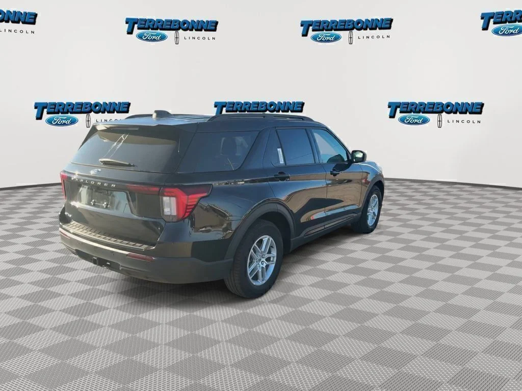 New 2026 Agate Black Metallic Ford Active image 8