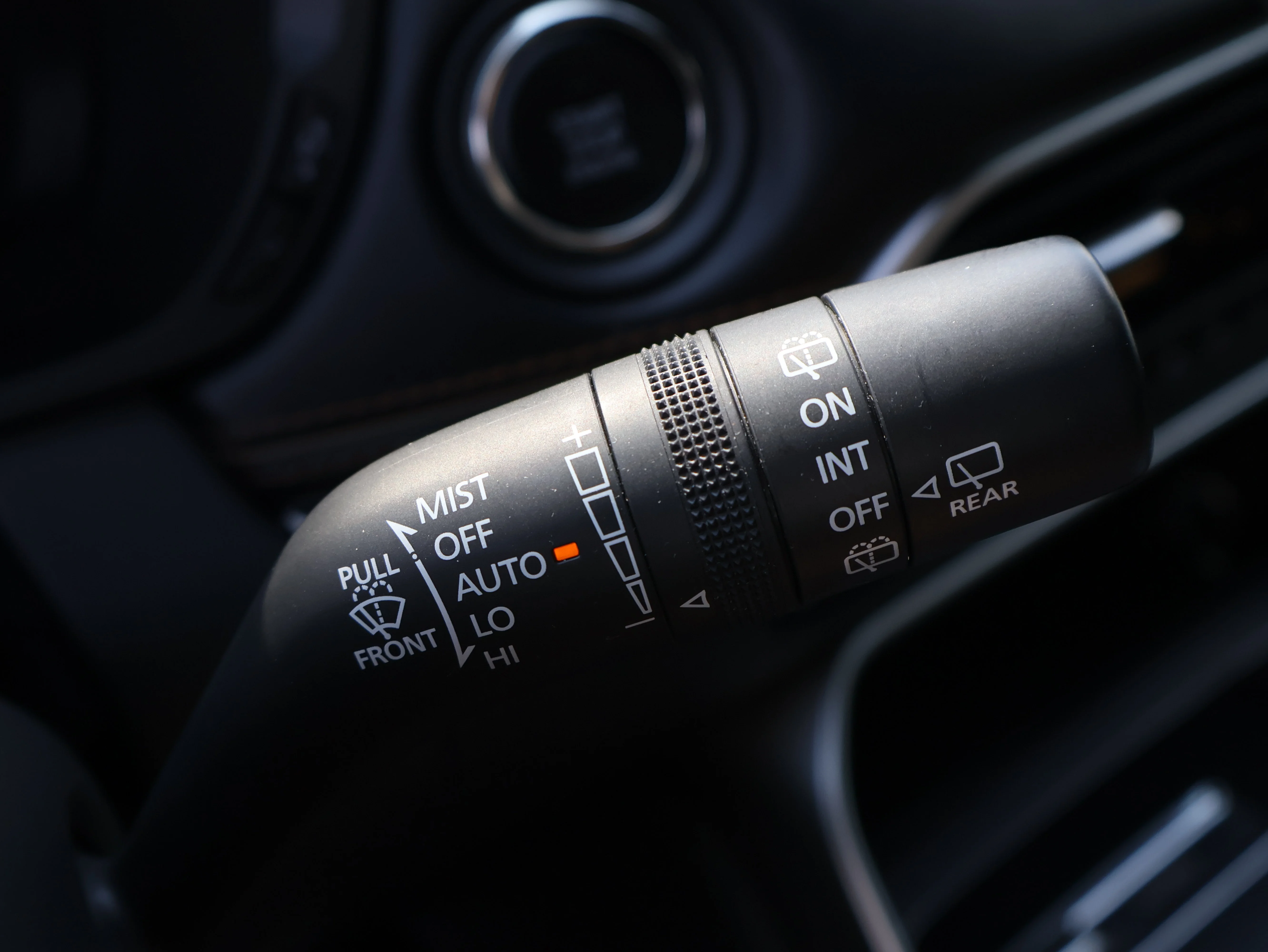 Used 2024 Platinum Quartz Mazda 3.3 Turbo Premium Plus image 49