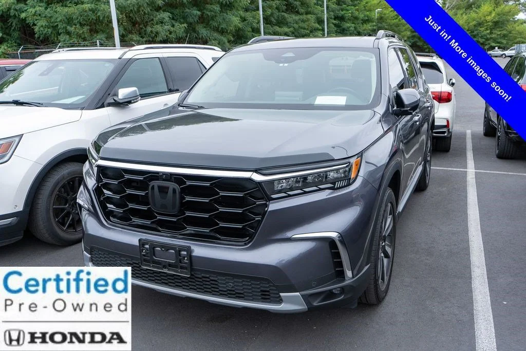 Certified Used 2024 Modern Steel Metallic Honda AWD ELITE image 37