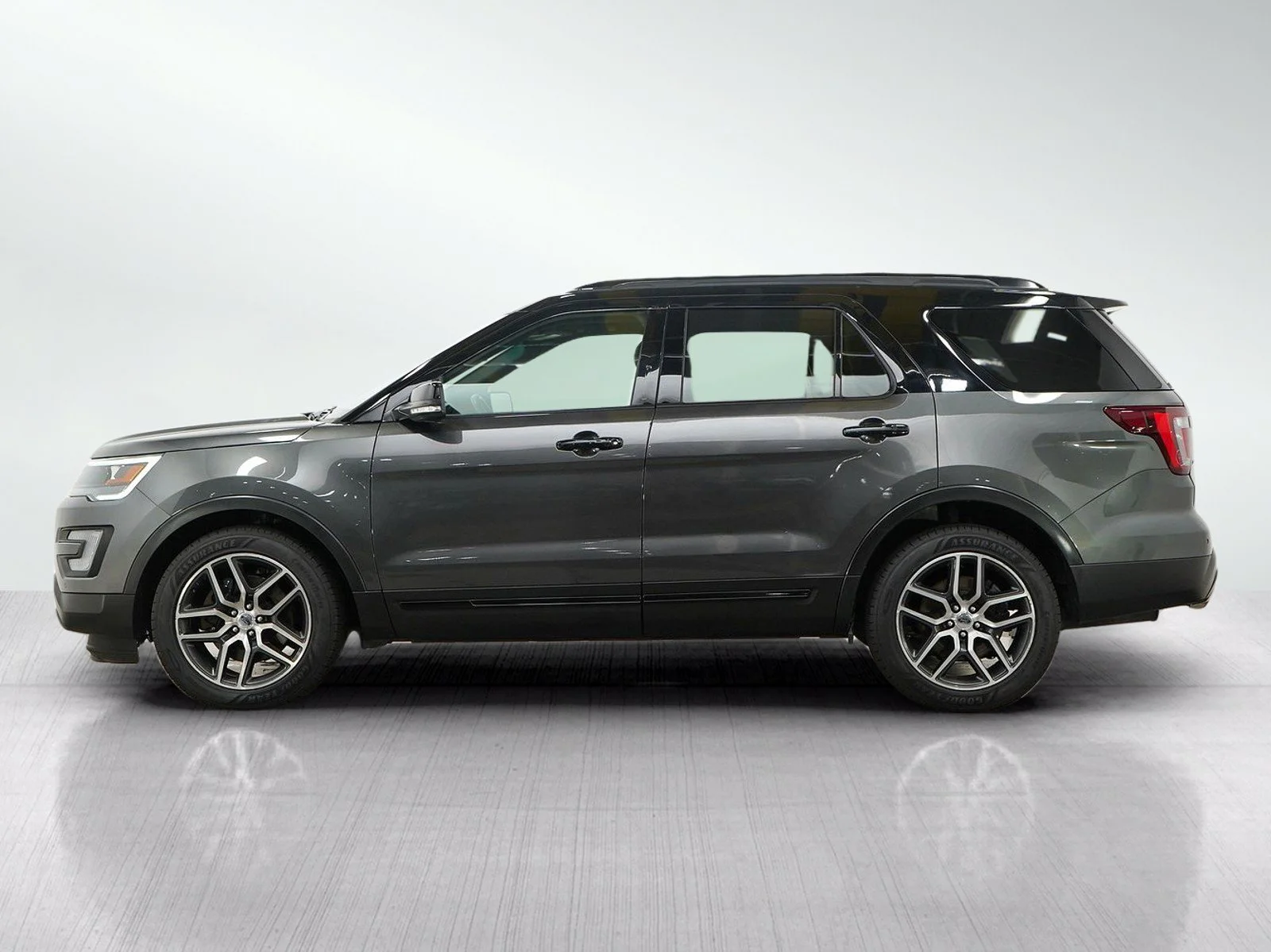 Used 2017 Ford Explorer Sport with VIN 1FM5K8GT9HGA31115 for sale in Wayzata, Minnesota