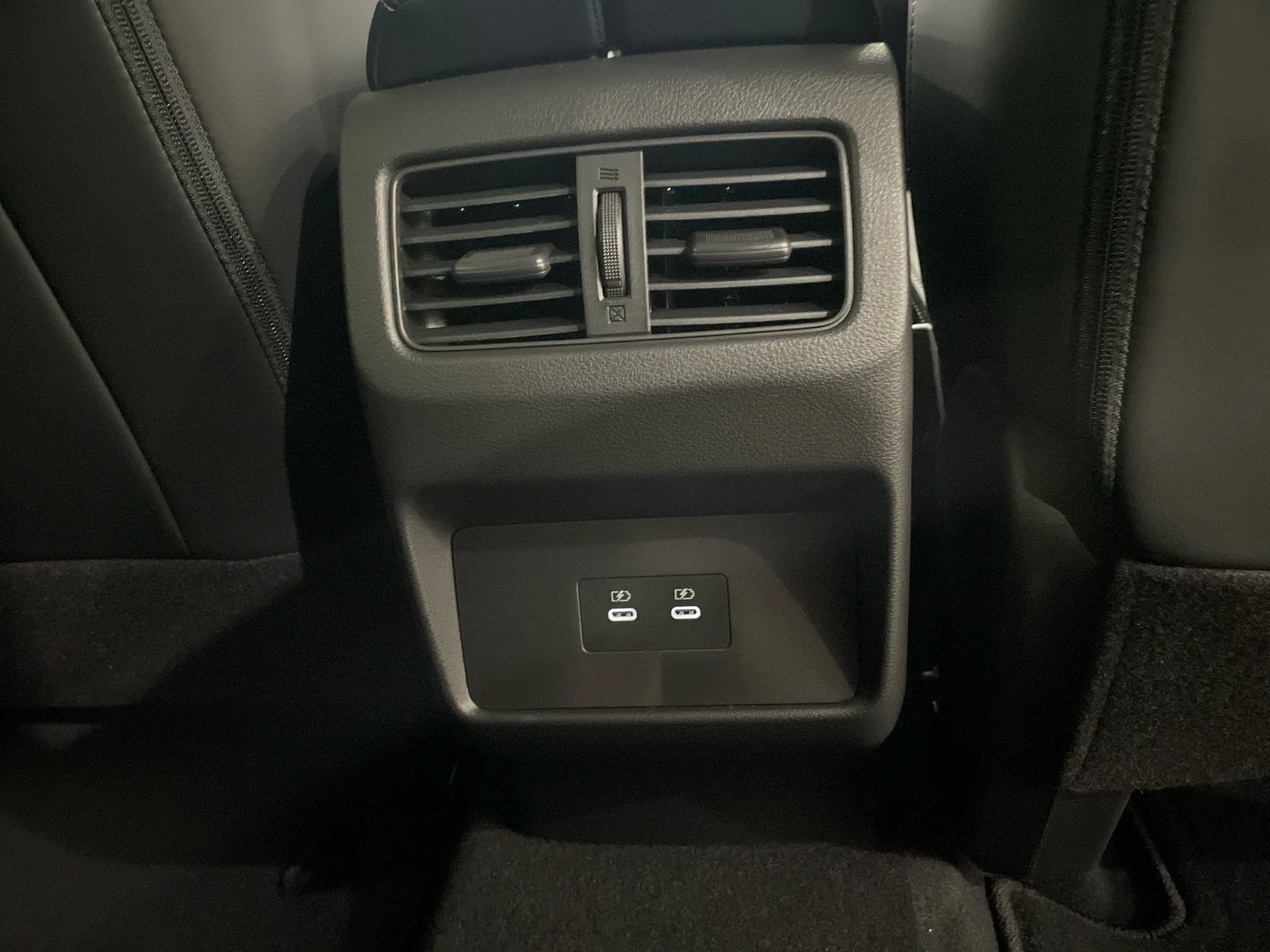 New 2026 Everest White Pearl/Super Black Nissan Platinum image 30