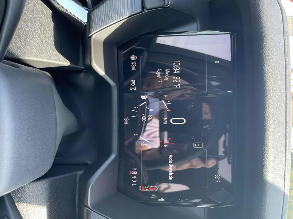 New 2027 Ebony Twilight Metallic GMC Elevation image 26
