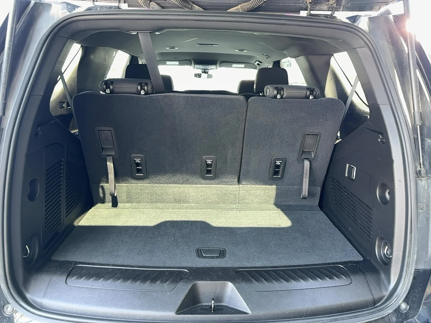 Used 2021 Black Chevrolet LS image 22