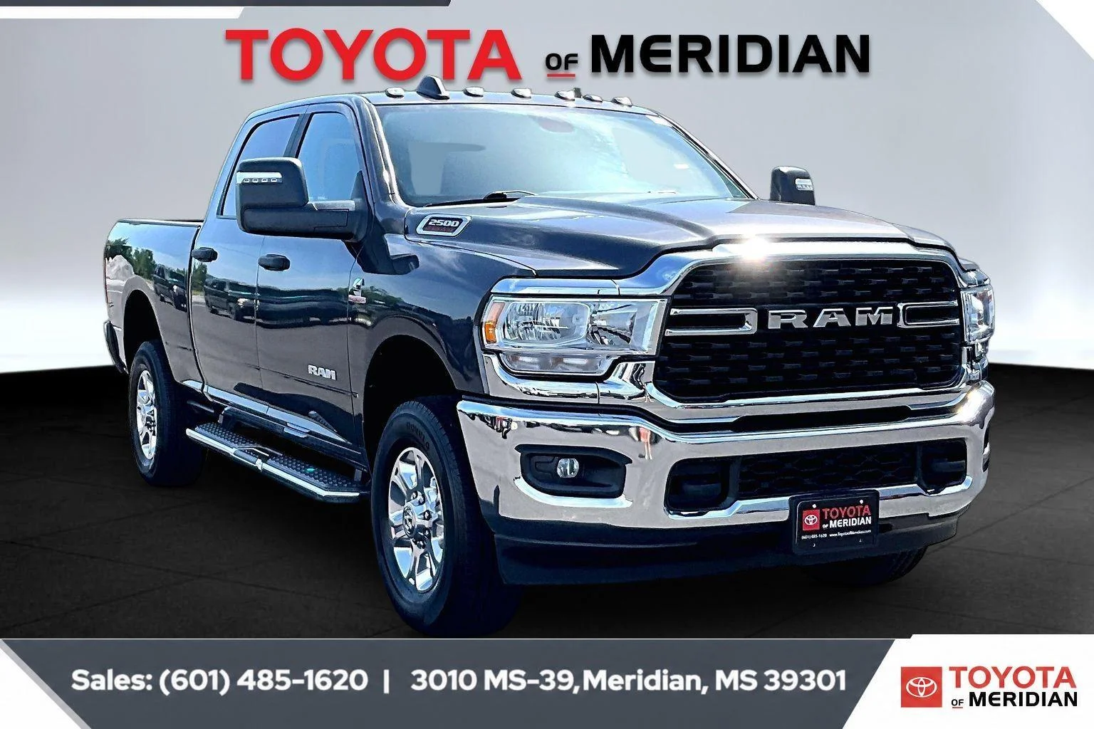 Used 2023 Granite Crystal Metallic Clearcoat Ram Big Horn image 1