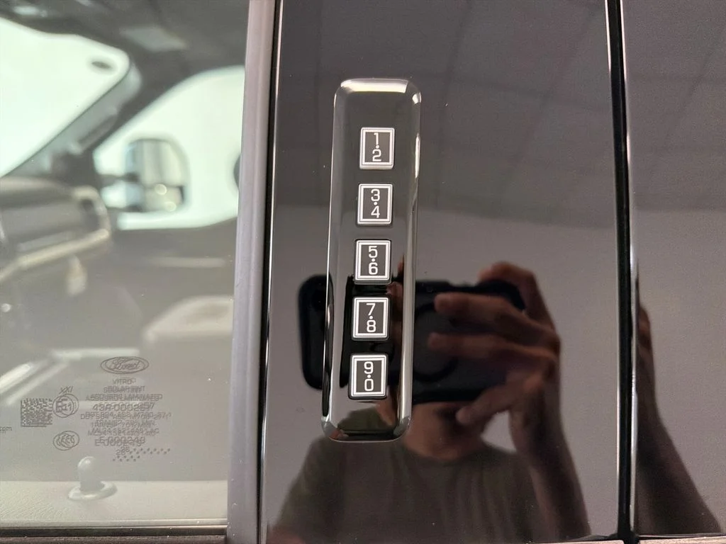 New 2026 Agate Black Metallic Ford F-350® King Ranch® image 10