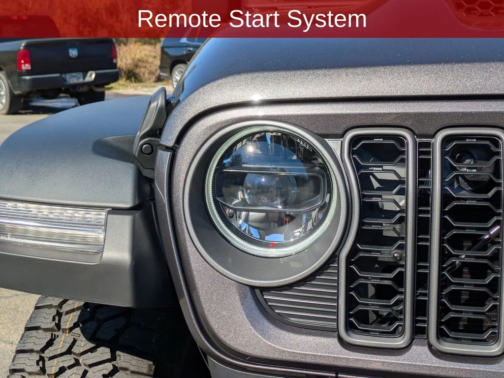 New 2026 Granite Crystal Metallic Clear-Coat Exterior Paint Jeep Mojave image 12