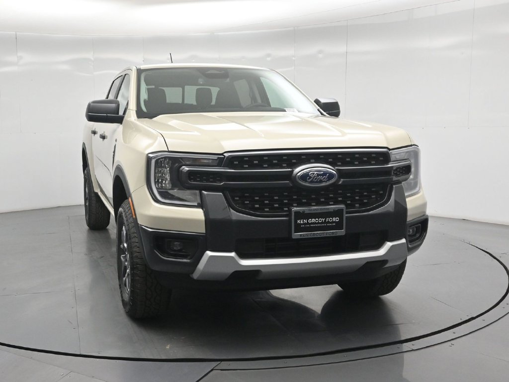 New 2026 Desert Sand Ford XLT image 42