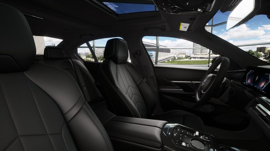 2025 BMW 5 Series 530i - Photo 38